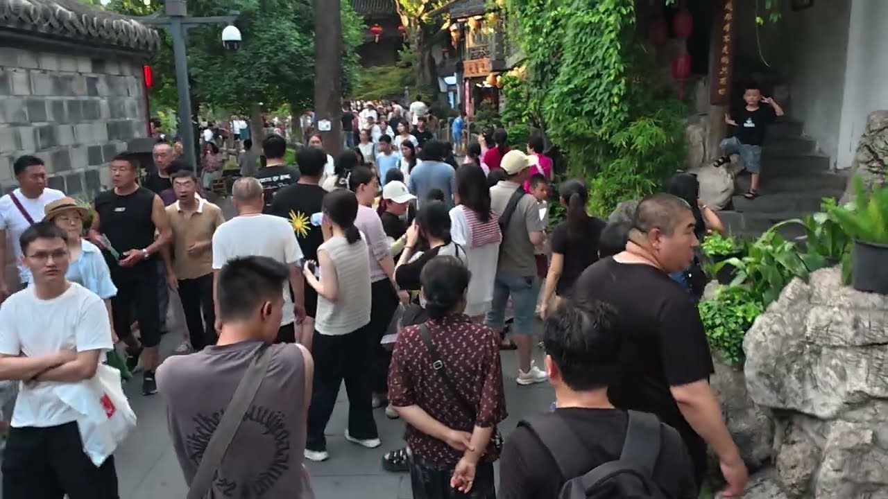 China 2025. Chengdu. Ancient street Jinli Pedestrian Street