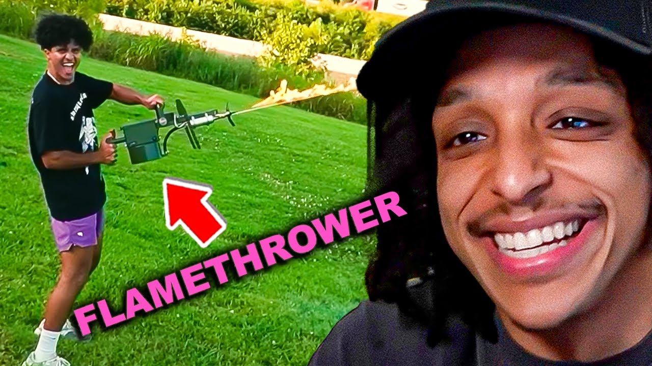 Ash Alk is the LITTEST Mic'd Up Youtuber 😂 - YouTube