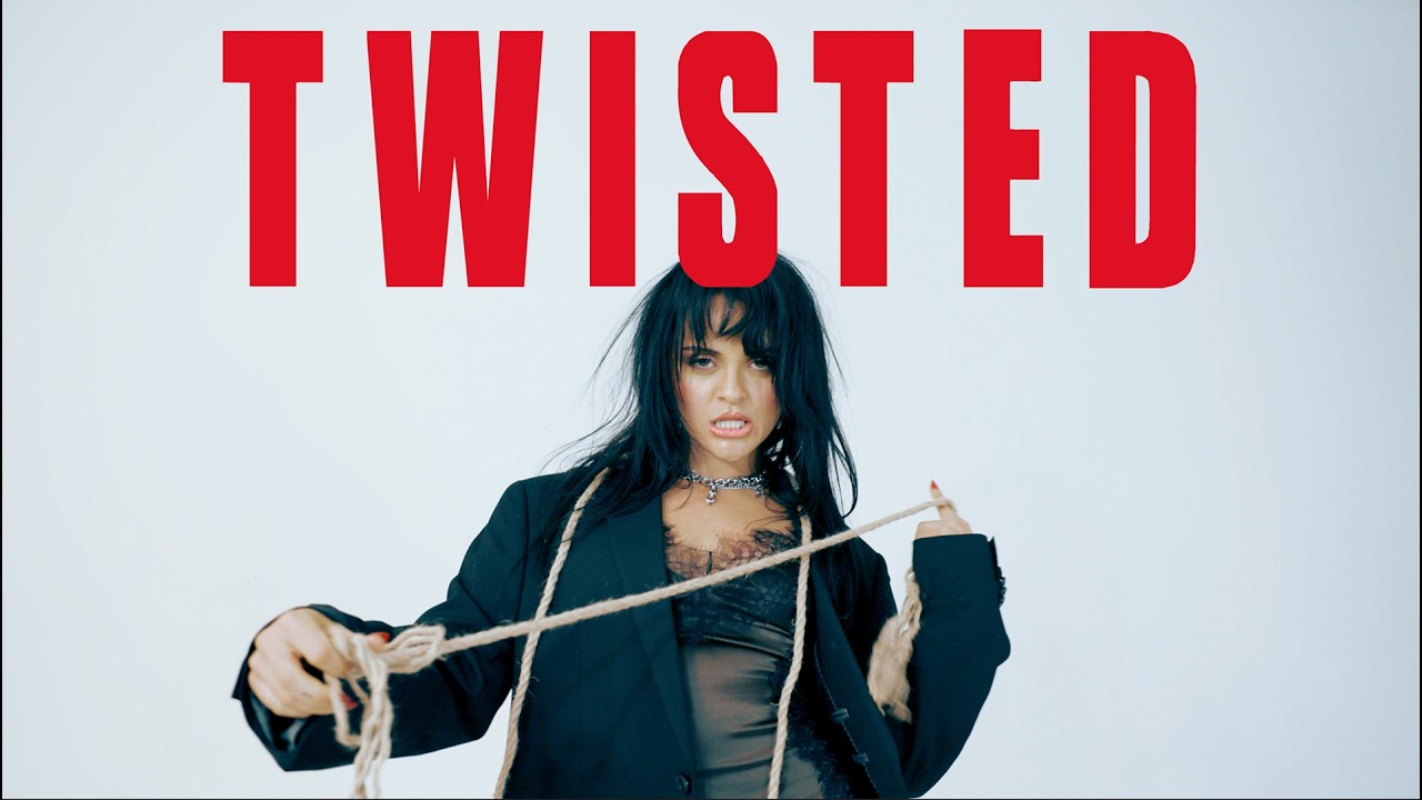 Twisted - Paytra (Official Music Video) auf YouTube ansehen Twisted - Paytra (Official Music Video) auf YouTube ansehen