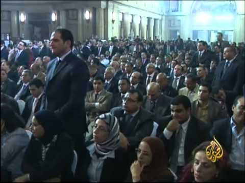 تداعيات الأزمة السياسية الحالية في مصر