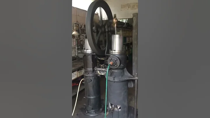 Hayward Taylor Hot Air Engine Running