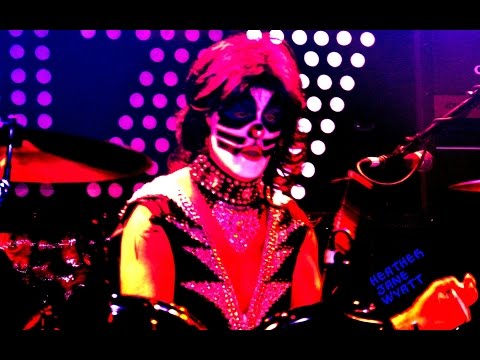Sin City Kiss ( Beth ) Rolly DeVore