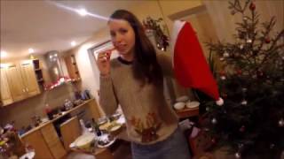 Mannequin challenge Christmas version