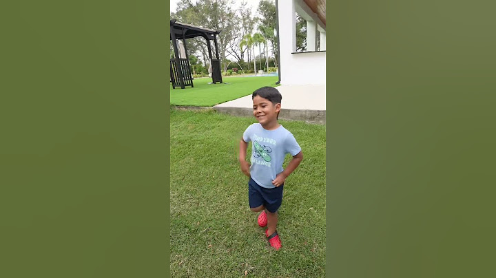 Mom and dad show son they can do flips then he does this! #shorts