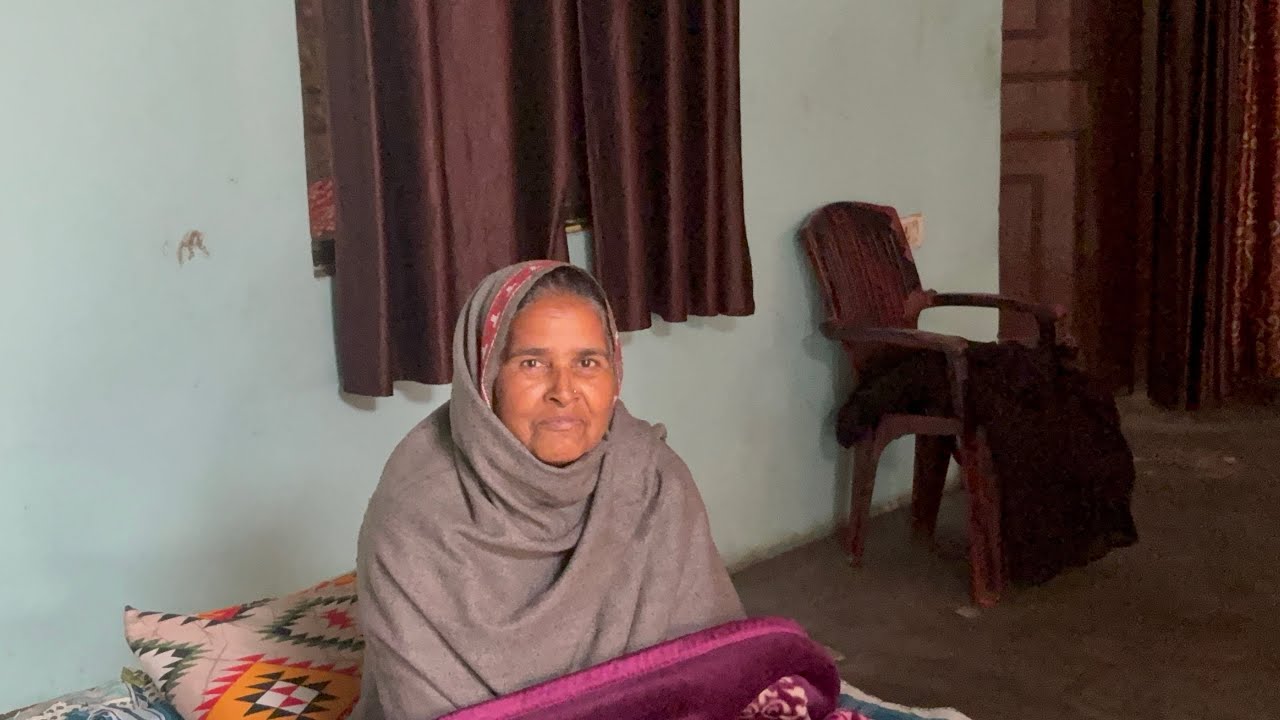 Dadi  maa ko Kya hua gyss 🫠