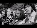 Miniature de la vidéo de la chanson World In Changes