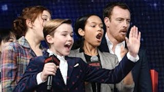 Toby Stephens, Molly Parker, Maxwell Jenkins／Lost in Space Japan Premiere