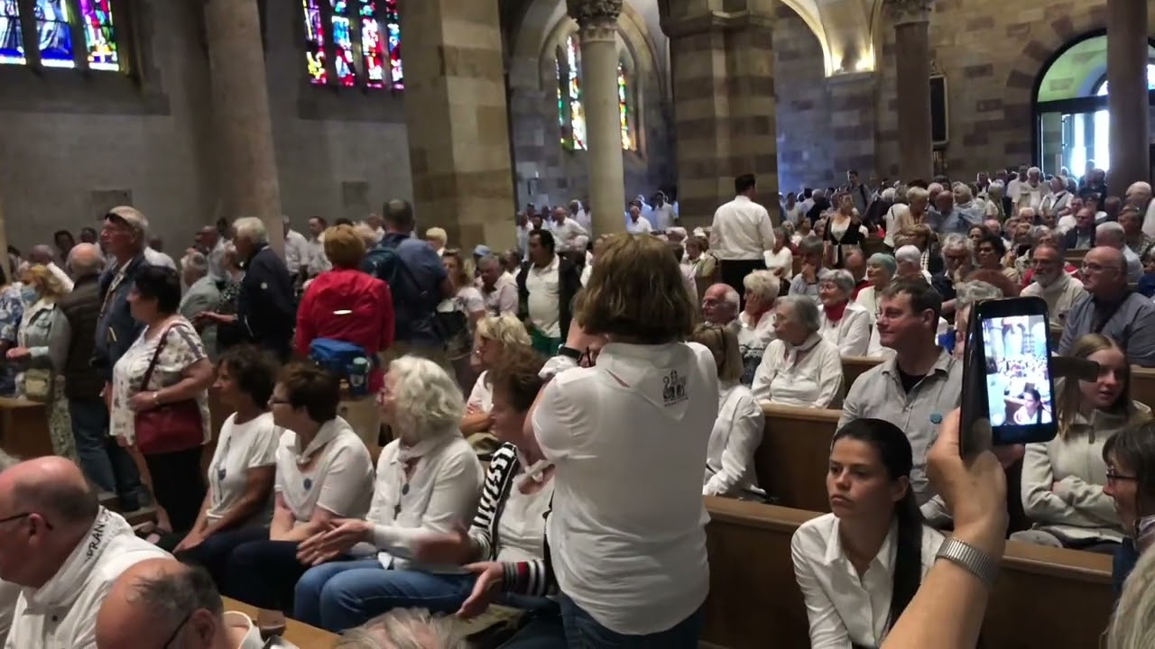 Echternach: Springprozession 2023