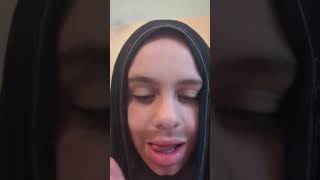 Famous lol thirst trap you silly monkeys who are thirsty 🐒🐒 Profile