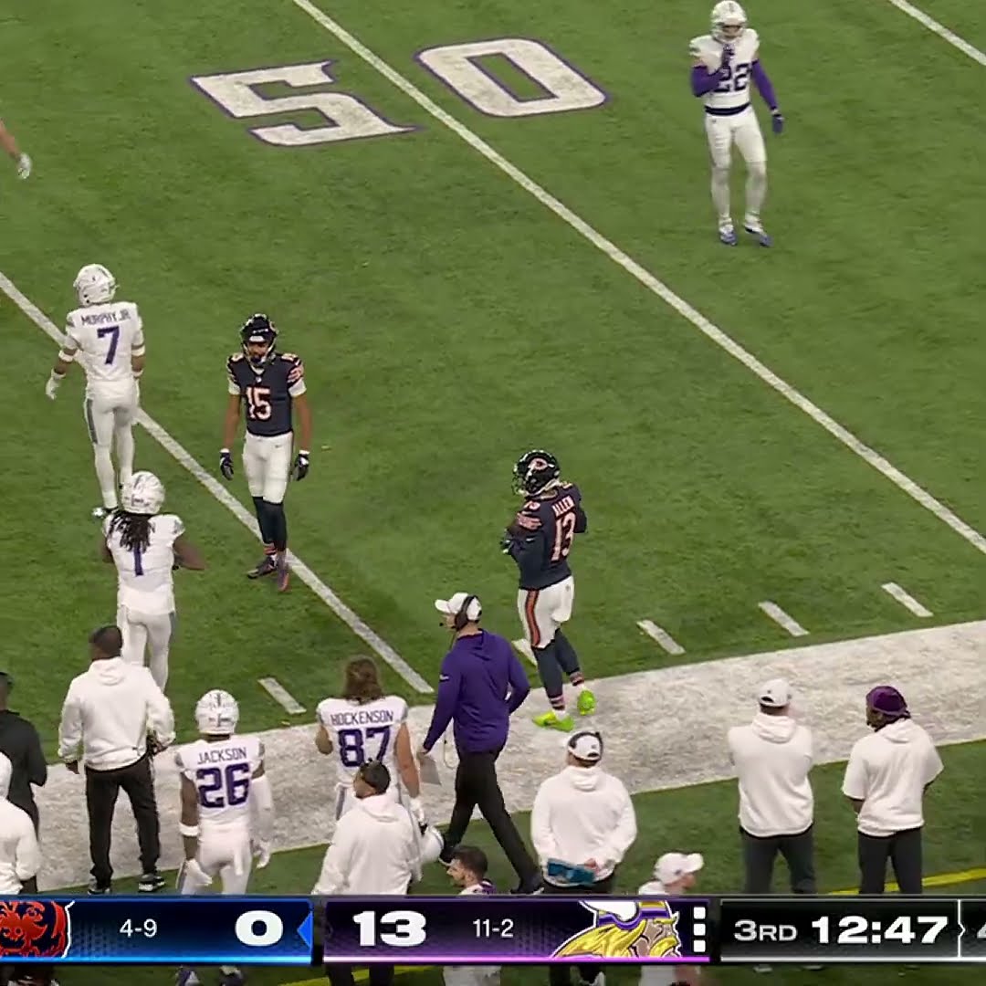 Keenan Allen catches for a 26-yard Gain vs. Minnesota Vikings