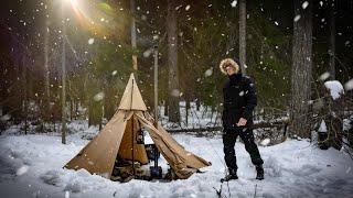 3 Days Solo Winter Hot Tent Camping, Sleep on Reindeer Skins, Usnea, Spoon Carving, ASMR