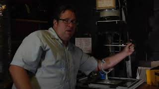 Photographic Enlarger: Grain Focuser