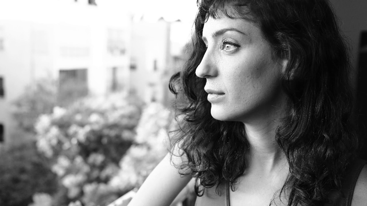 Roni Dot - Home adlı videoyu YouTube'da izle Roni Dot - Home adlı videoyu YouTube'da izle