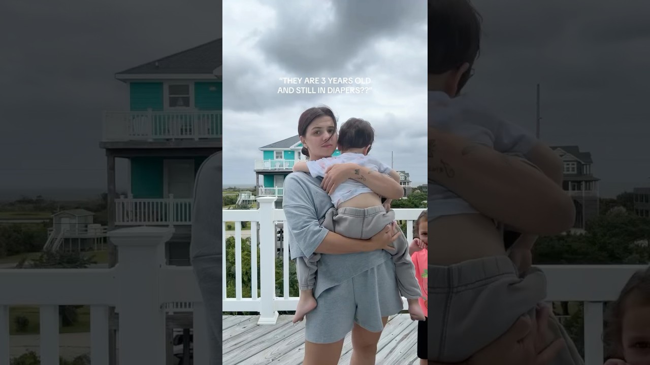 My twins 3year old and still in diapers 😢