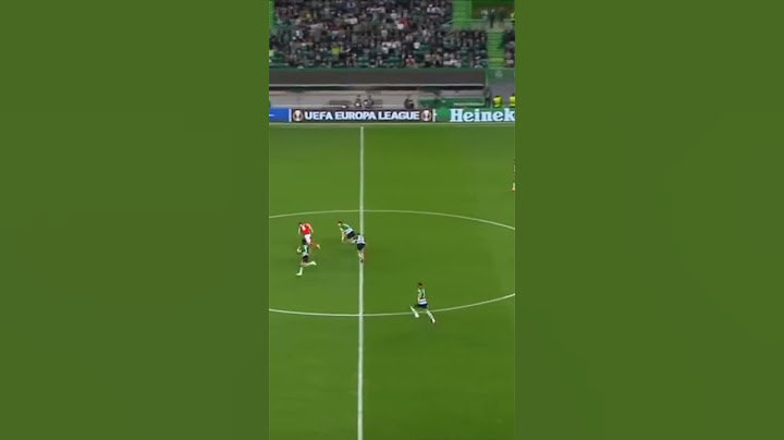 Incredible run by Martinelli. Arsenal v Sporting #europaleague #gabrielmartinelli