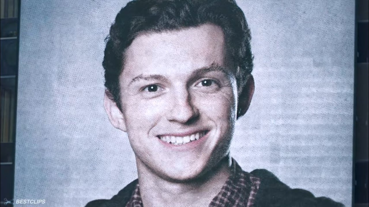 SpiderMan Identity Revealed To Whole World Scene spiderman far from