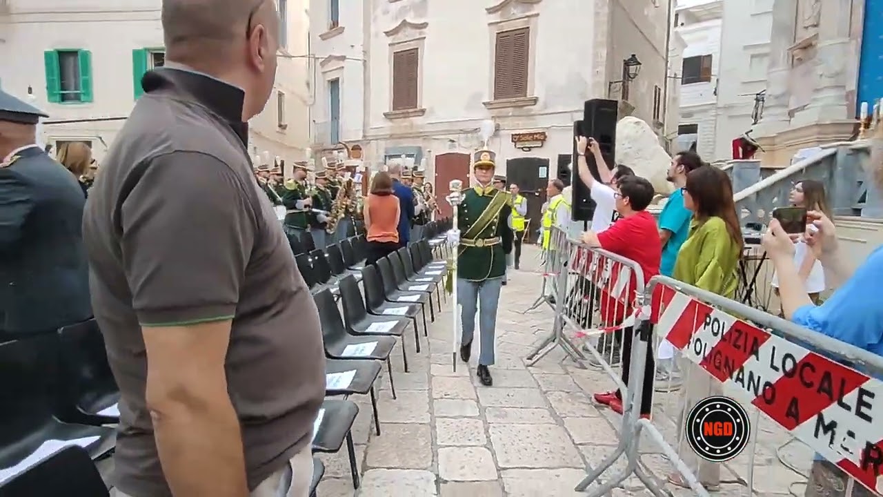 Marcia Parata D'eroi Banda della guardia di Finanza 16/6/24 Polignano a mare Festa di S Vito