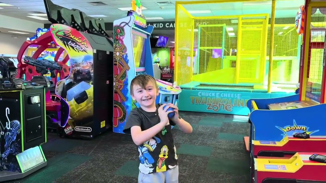 Chuck E. Cheese adventures with Edison