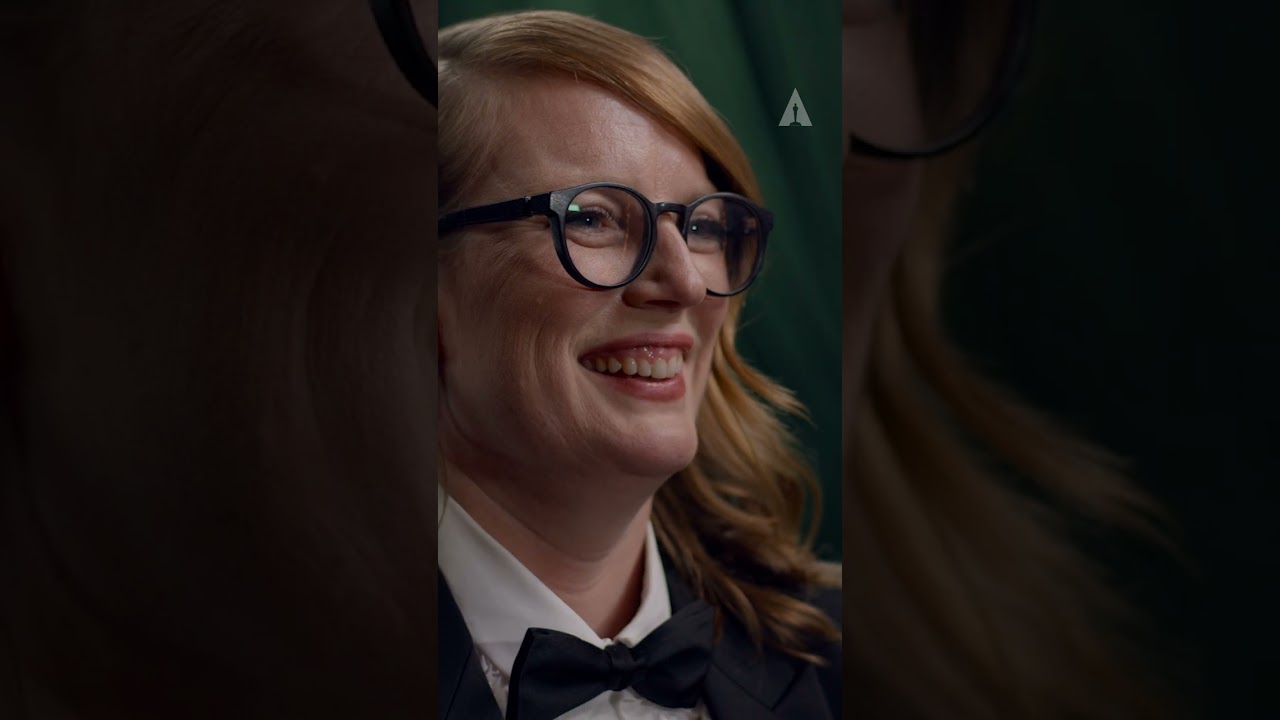 Best Adapted Screenplay Winner Sarah Polley | Oscars95 Name in Lights