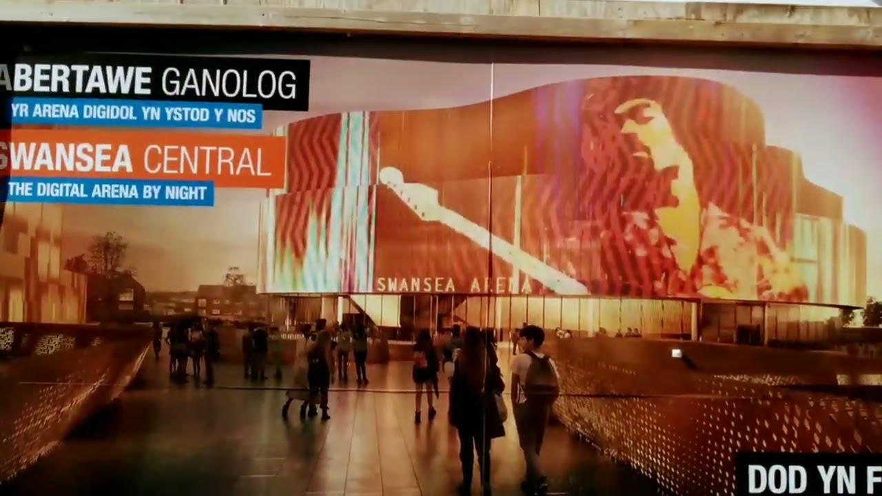 Swansea city center in lockdown 2020