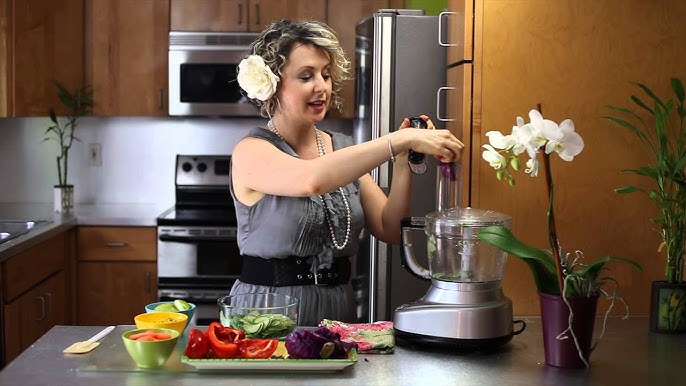 Why Should You Use a Food Processor Everyday in Your Kitchen?