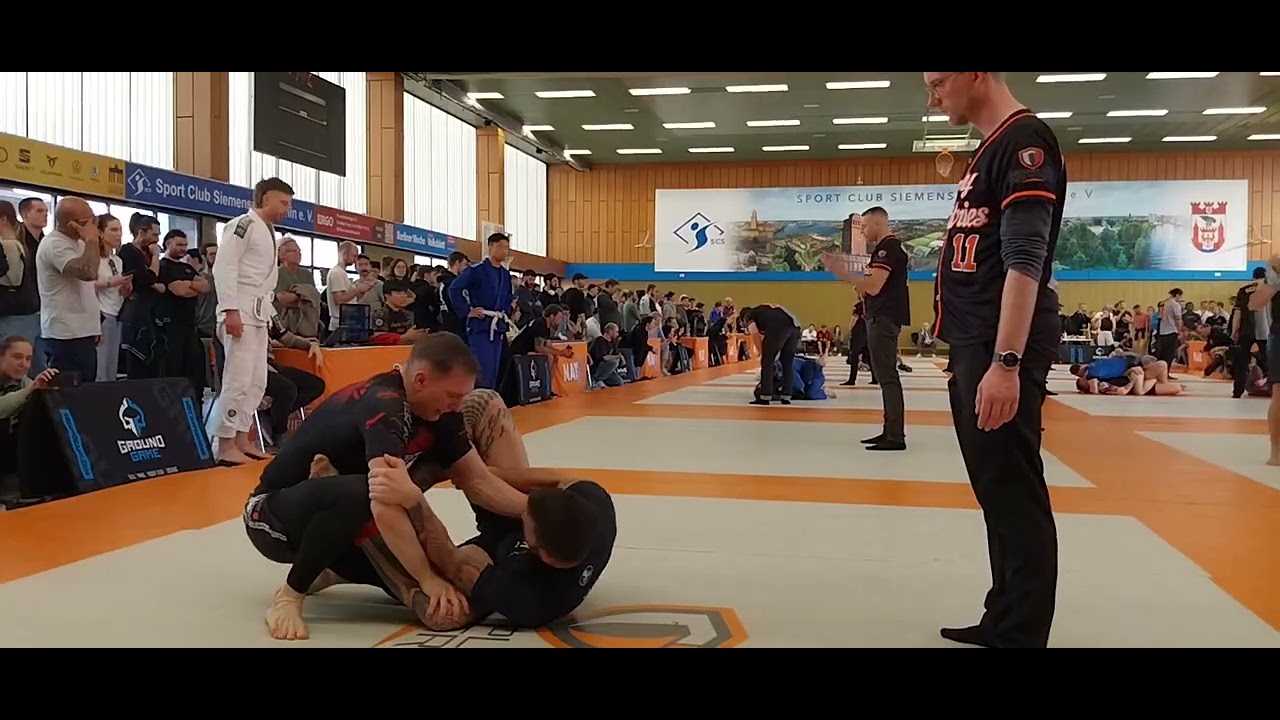 Knee Bar after being swept (2025) #bjj #bjjnogi