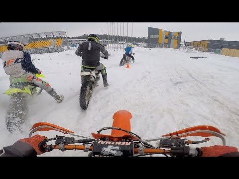 Cross training without studs on snow and ice. Report about our "Bulba Racing" injector transfer unit