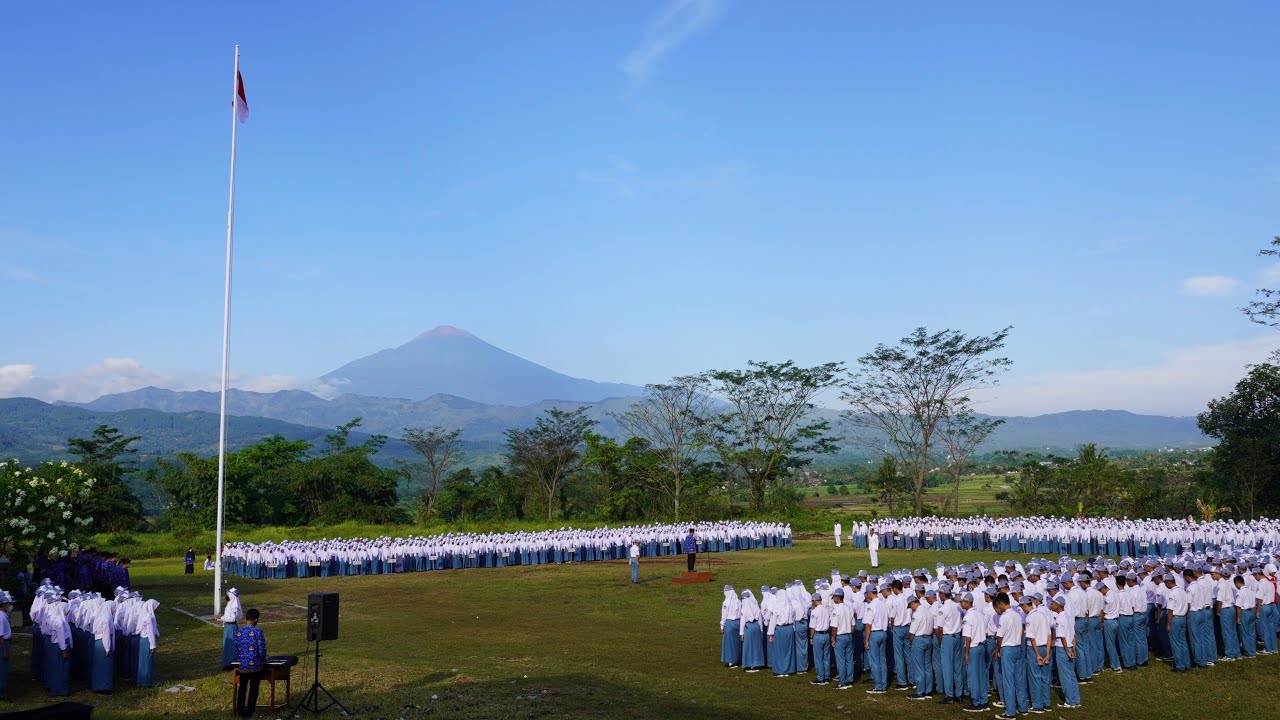 MARS SMK Negeri 1 Randudongkal (VIDEO LIRIK)