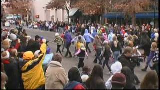 Bend Christmas Parade Flash Mob