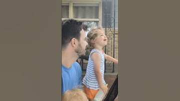 Cool Parallax Banding on this Ghost Agate!! #agate #gemstone #treasure