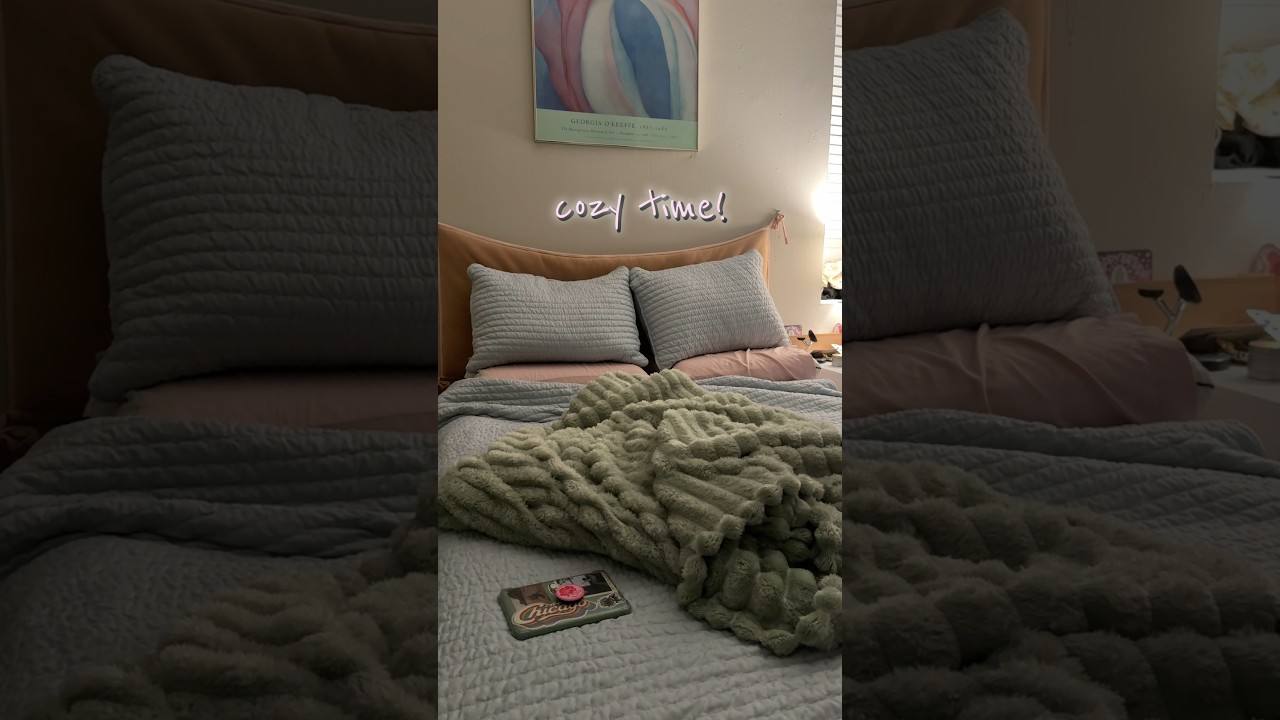 cozy! #cozy #kindle #winter #blanket