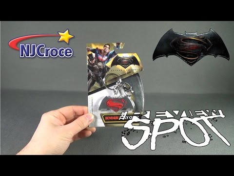 collectible-spot---njcroce-batman-v-superman-bendable-keychain