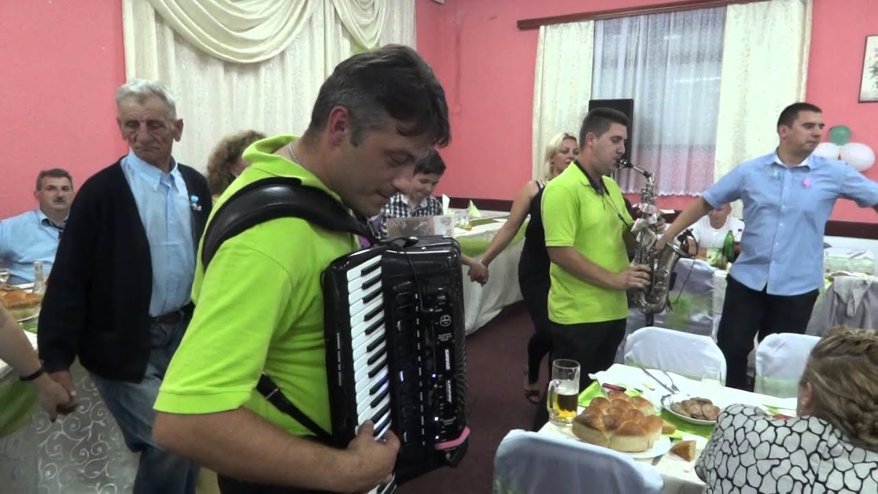 Obejrzyj Svadba Vijorovic Ivan i Ivana w YouTube Obejrzyj Svadba Vijorovic Ivan i Ivana w YouTube