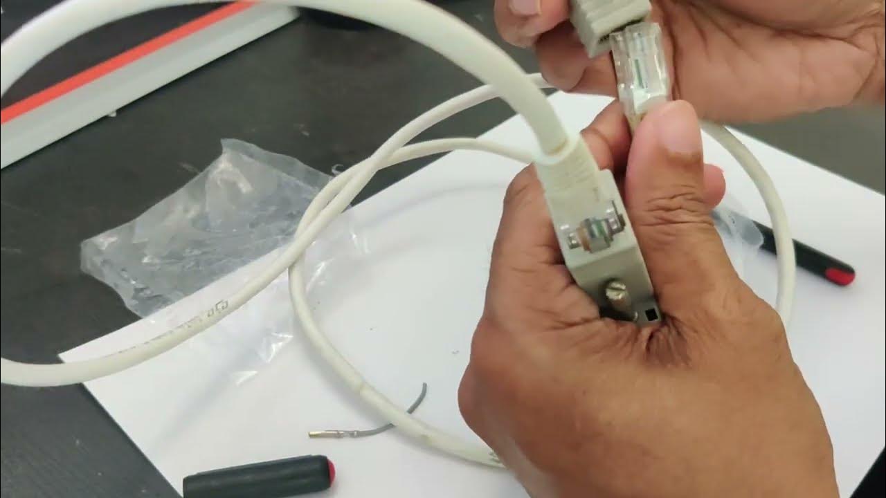 iiiLogics Null Modem cable with 9 pin Serial to RJ45 configurable