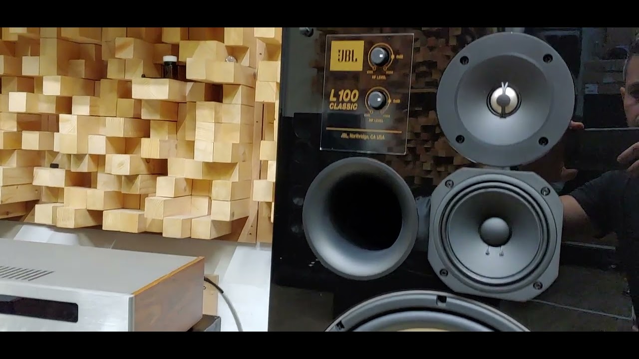 JBL SA550 integrated