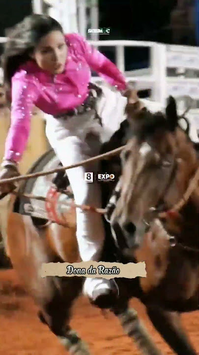 Montada no Cavalo Ana Castela #sertanejo #shorts #musicasertaneja