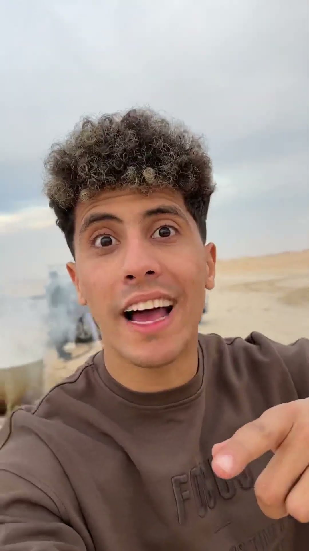 عشاق الاندومي يجمعو بسرعه ??