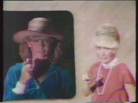 A Special Olivia Newton John 1976 with Rona Barrett Lee Majors and Linda Carter clip.wmv