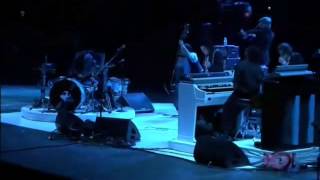 (8) Jack White @ Voodoo Experience - Ball & Biscuit