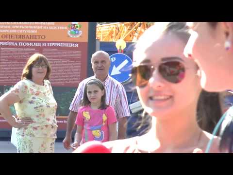 Секси СЛАДУРАНА се нахвърли на Дани Петканов