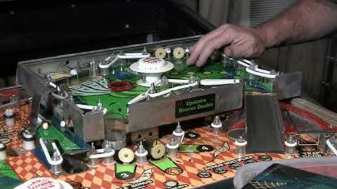 Gottlieb Haunted House Pinball - Part 3 - Accessing The Upper Playfield - PinballHelp.com
