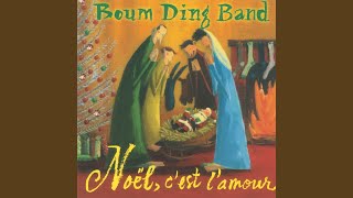 Video thumbnail of "Boum Ding Band - Le Père Noël c't'un Québécois"