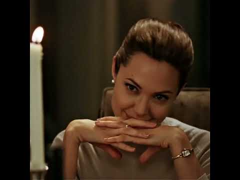 Angelina Jolie 😇😇