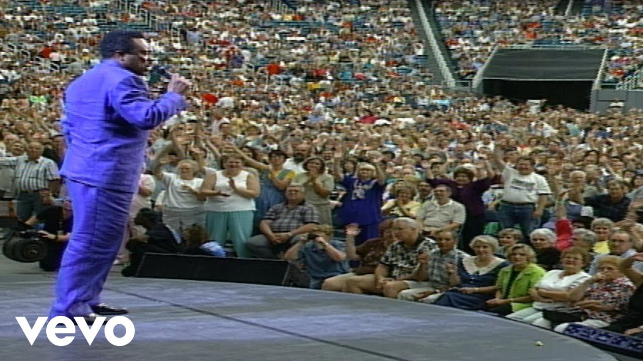 Bill Gloria Gaither The Wicked Shall Cease Their Troubling Live Ft Jessy Dixon