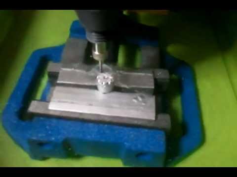 DIY CNC router making gear in aluminium