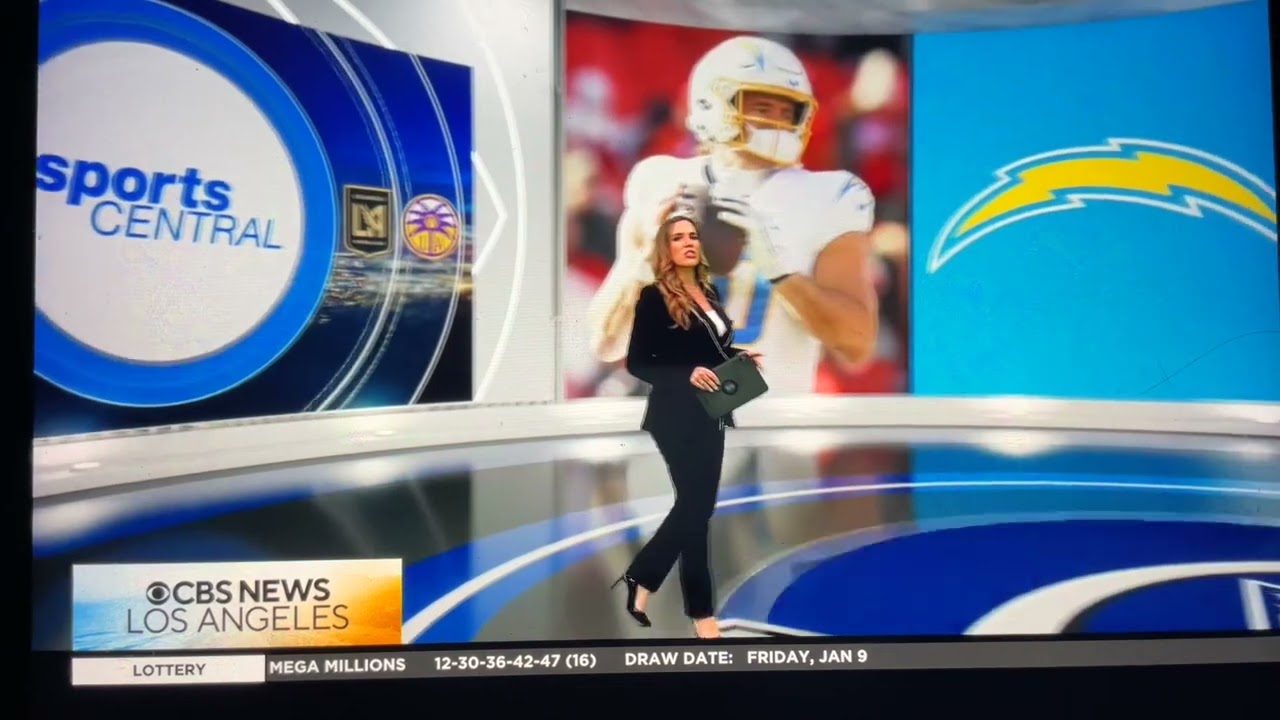 KCAL 9 CBS L.A. «Sports Central» — воскресный вечерний эфир, начало 11 января 2026 года.
