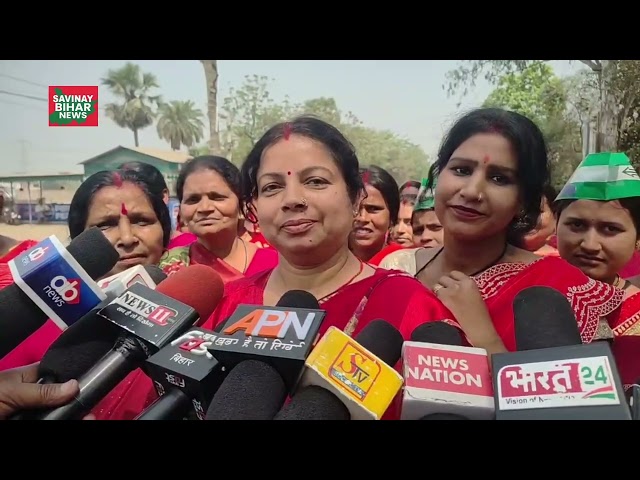 बैजानी में उमड़ी भीड़, जीविका दीदियों ने कहा नीतीश भैया ही रहेंगे हमारे मुख्यमंत्री।
