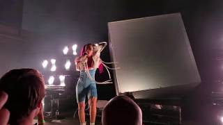 Charli Xcx - February 2017 Live