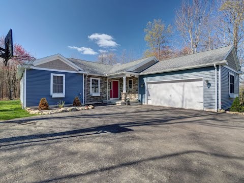 Single Family For Sale - 6745 Heltz Road, Lake View, NY 14085