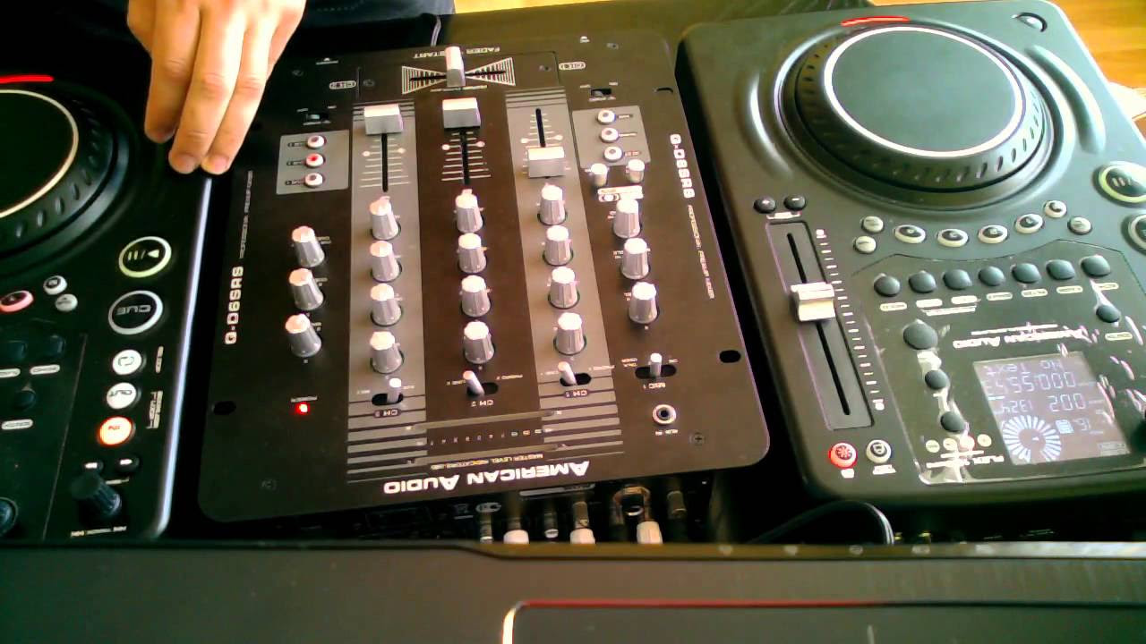 Mix American Audio Q-D6 SRS and players MC Crypt - YouTube